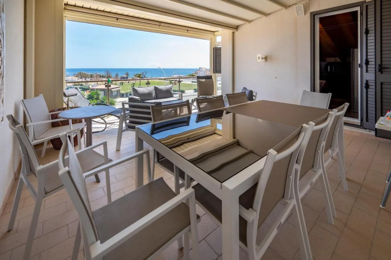 La Terrazza Di Emma Apartment Avola